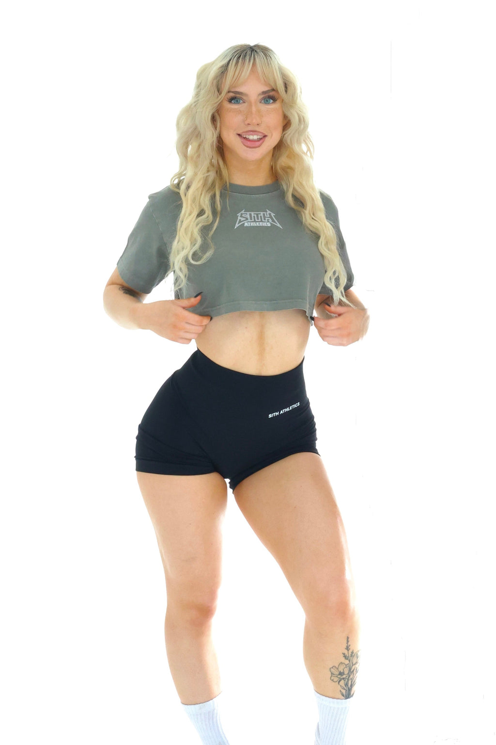 SITH ATHLETICS ESSENTIAL CROP TOP