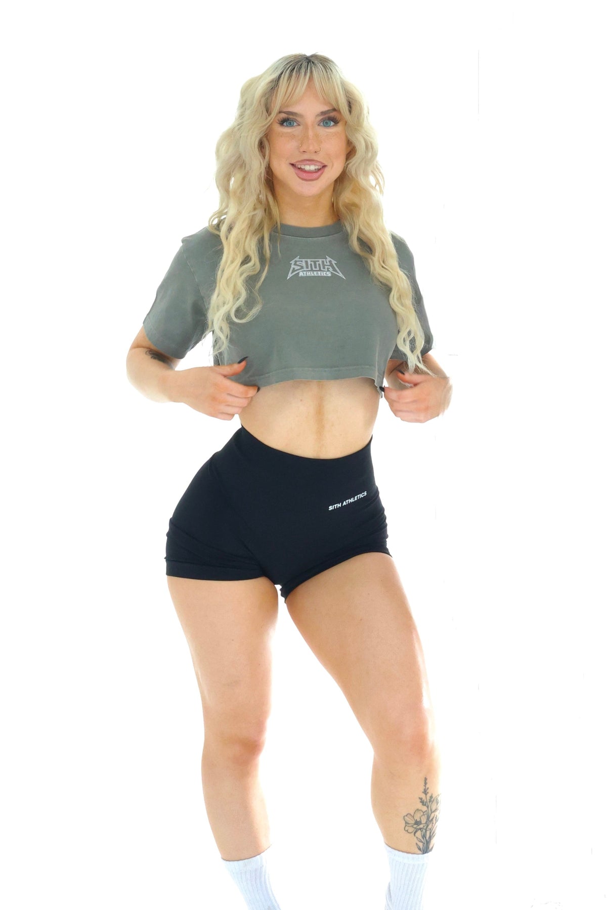 SITH ATHLETICS ESSENTIAL CROP TOP