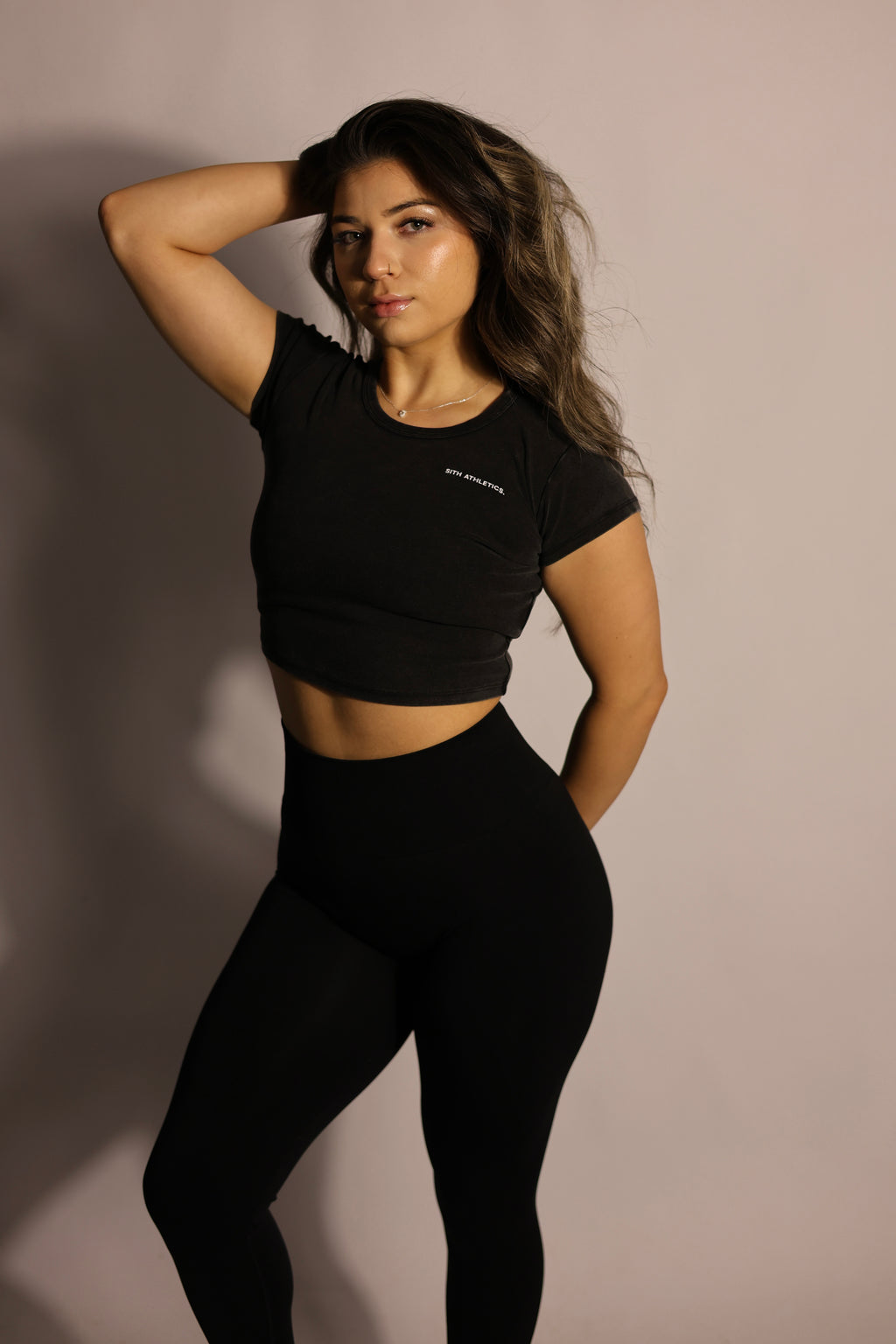 SITH ATHLETICS WOMEN'S SNOW WASHED CROP TOP