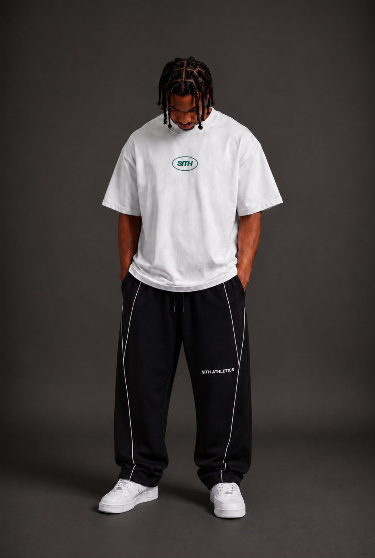 THE CLUBHOUSE TEE