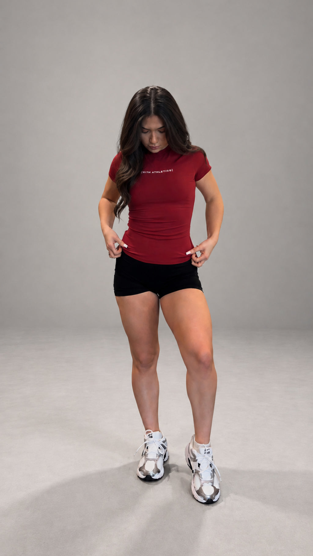 WOMENS SLIM FIT PERFORMANCE TEE